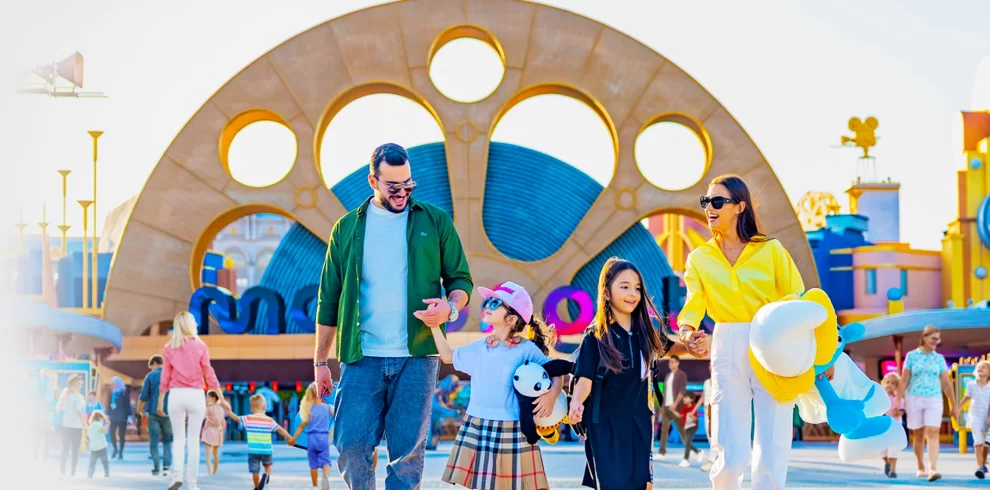 Dubai Parks and Resorts Tickets | WPJ Travel | WPJ Travel 2 Family enjoying Dubai Parks and Resorts Motiongate, Legoland, and Real Madrid World