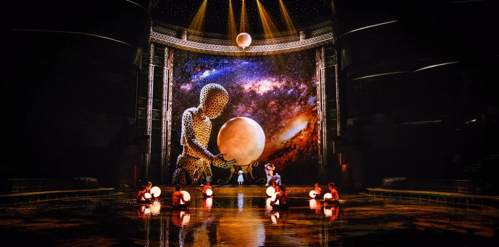 La Perle by Dragone Dubai Live Aqua Show in Al Habtoor City